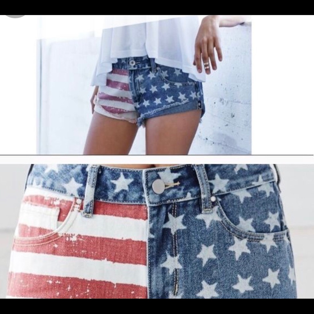 Bullhead Denim Never Worn Stars & Stripe Print